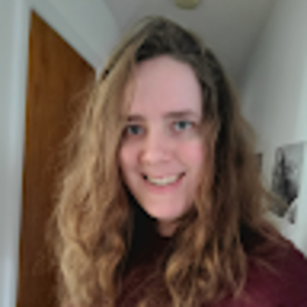 Meet your Posher, Suzanne